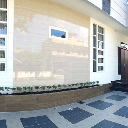 Grand Mulia Guest House Balikpapan  Exterior foto